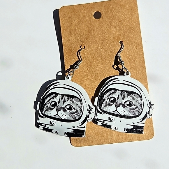 Cat Space Earrings - Picture 1 of 1